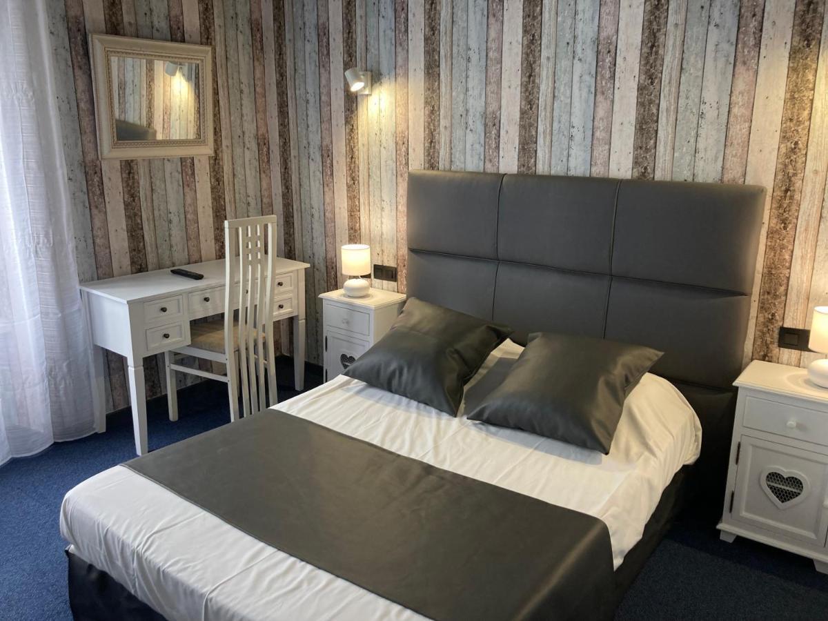 Hotel Le Faisan Montluçon Dış mekan fotoğraf