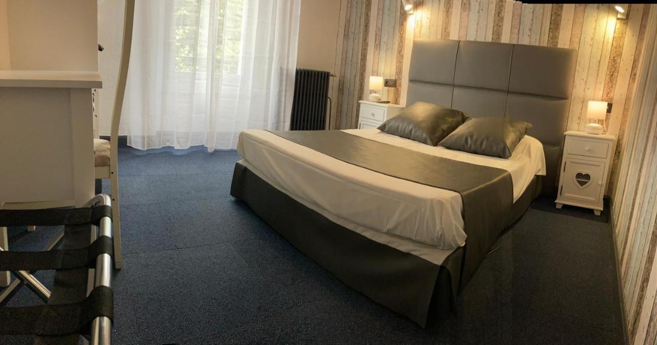 Hotel Le Faisan Montluçon Dış mekan fotoğraf