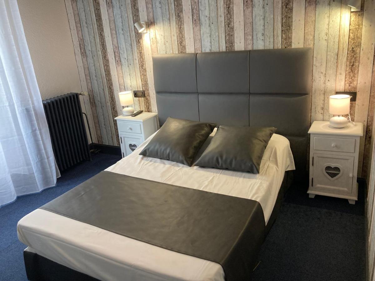Hotel Le Faisan Montluçon Dış mekan fotoğraf