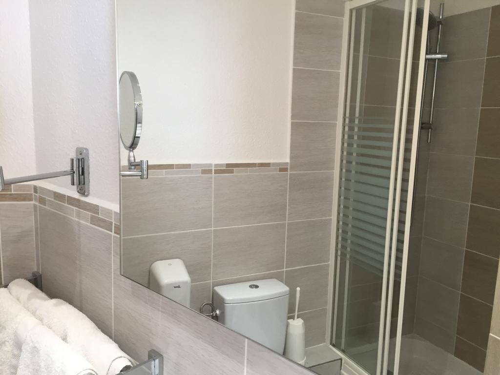 Hotel Le Faisan Montluçon Dış mekan fotoğraf