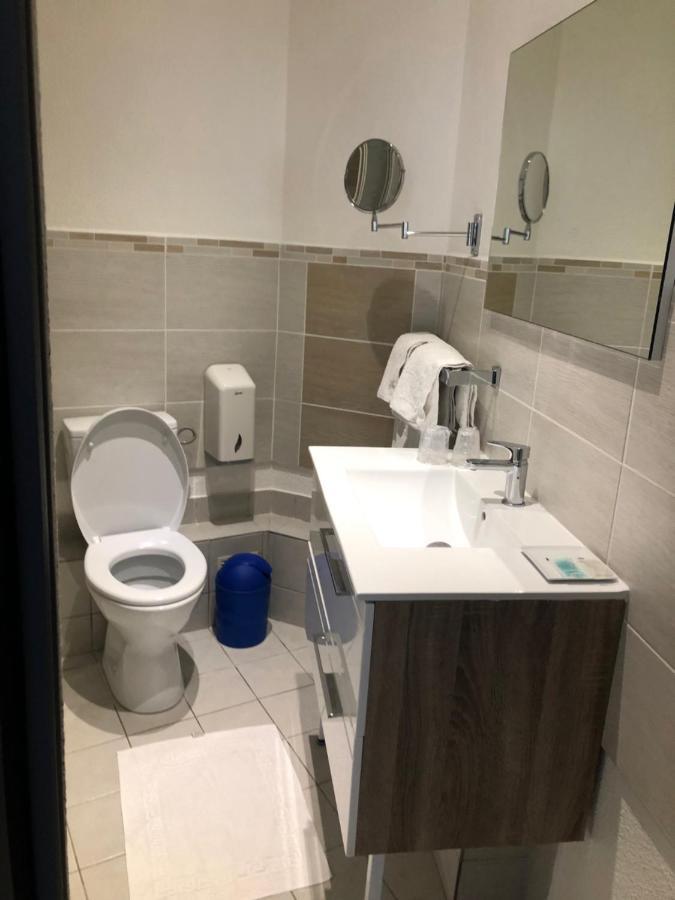 Hotel Le Faisan Montluçon Dış mekan fotoğraf