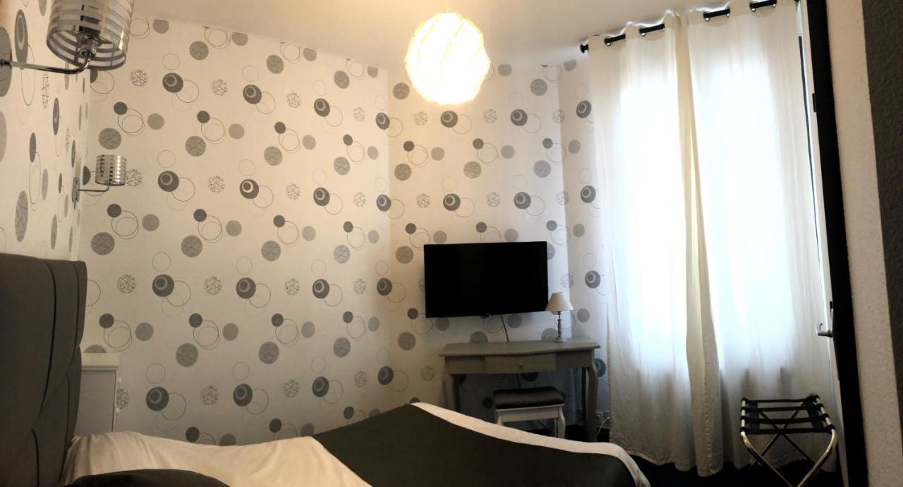 Hotel Le Faisan Montluçon Dış mekan fotoğraf